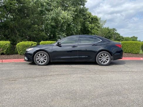 Used 2019 Acura TLX FWD image 9