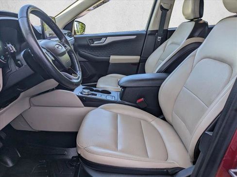 Used 2020 Ford Escape SEL AWD/4WD image 24