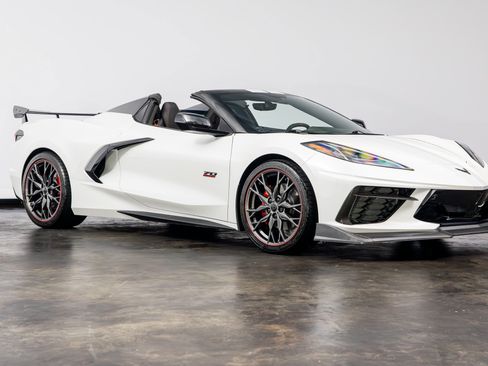 Used 2023 Chevrolet Corvette Stingray Premium Conv RWD image 30