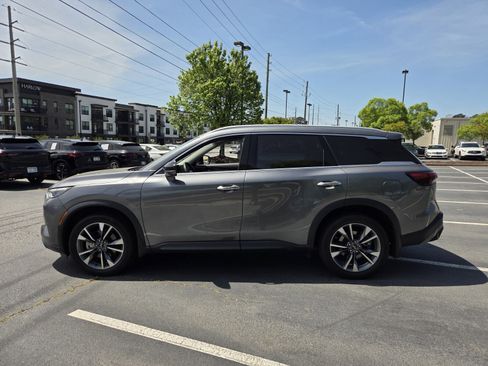 Used 2023 INFINITI QX60 Luxe w/ Cargo Package image 9