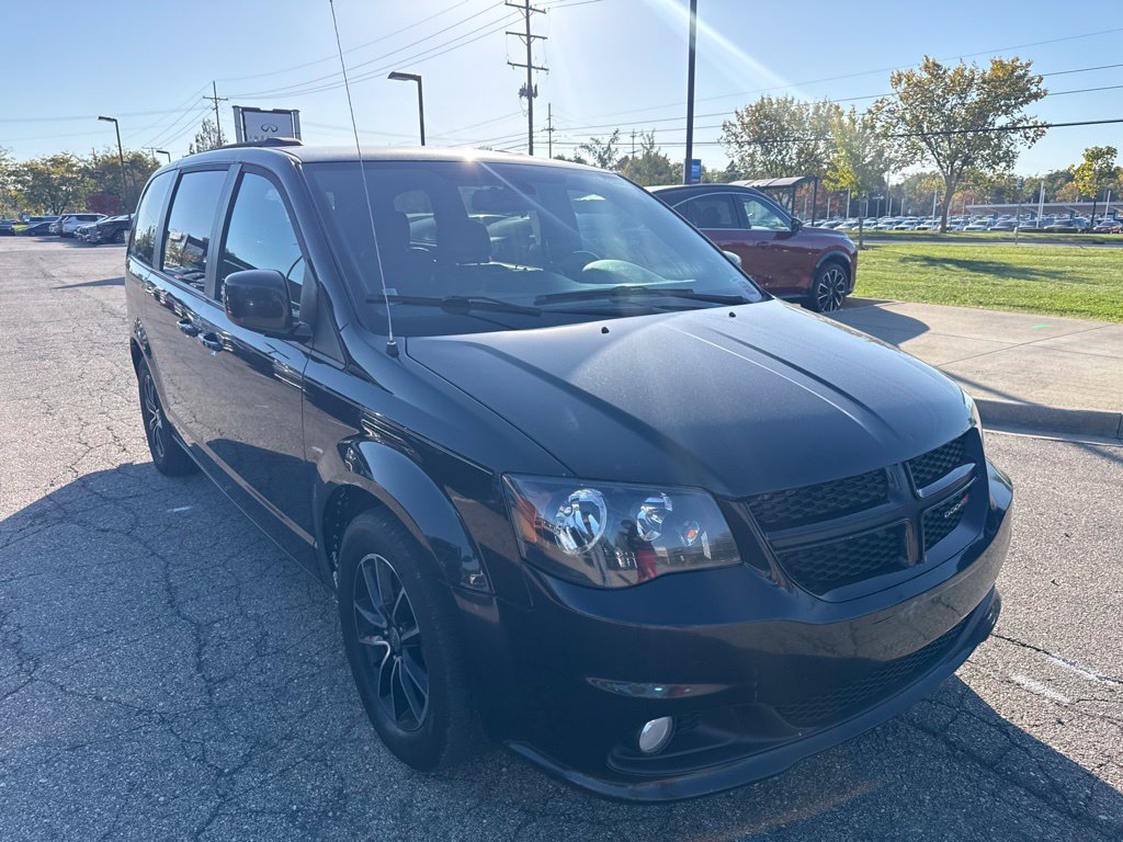Used 2019 Dodge Grand Caravan GT FWD image 3