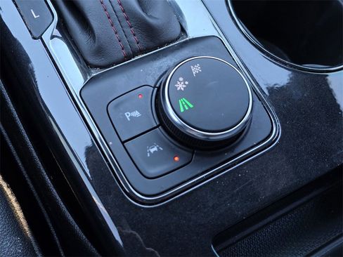 Used 2022 Chevrolet Blazer RS w/ Driver Confidence II Package image 26