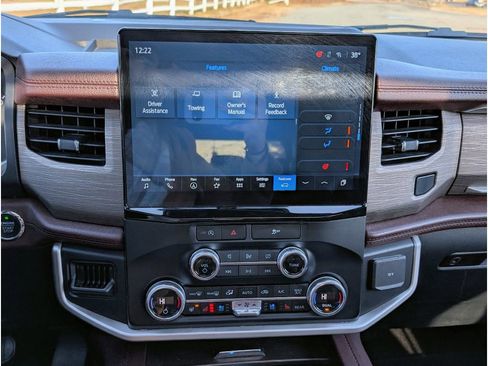 Used 2023 Ford Expedition Max Limited image 25