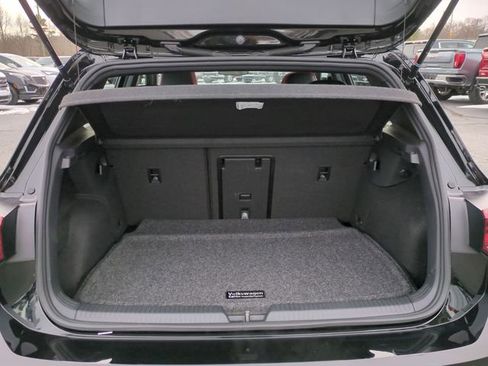 Used 2024 Volkswagen GTI SE w/ SE Leather Seats Package image 24