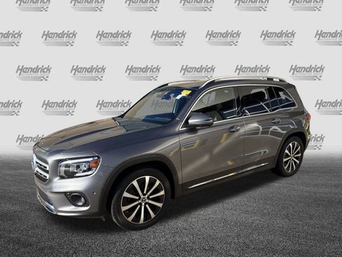 Used 2020 Mercedes-Benz GLB 250 4MATIC image 5