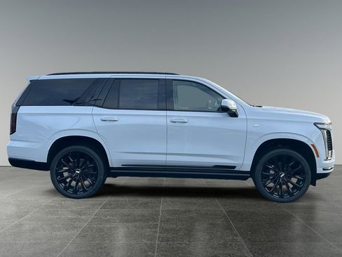 New 2026 Cadillac Escalade Platinum Sport w/ LPO, ONYX Package image 8