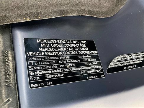Used 2024 Mercedes-Benz GLS 580 4MATIC image 32