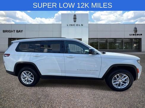 Used 2024 Jeep Grand Cherokee L Laredo w/ Luxury Tech Group I AWD/4WD image 4