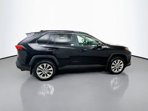 Used 2025 Toyota RAV4 XLE Premium w/ Weather Package AWD/4WD image 8