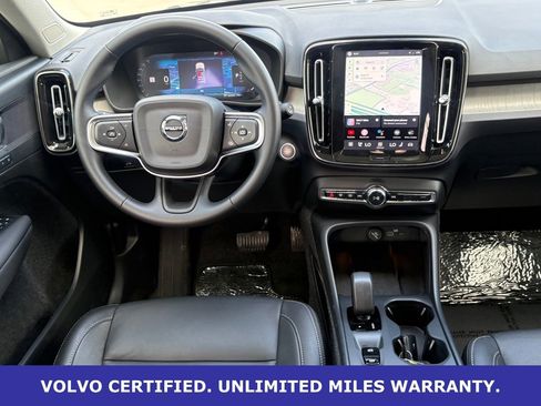 Certified 2025 Volvo XC40 B5 Core AWD/4WD image 15