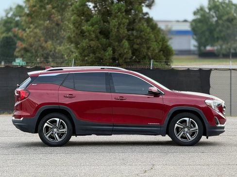 Used 2019 GMC Terrain SLT w/ Preferred Package FWD image 6