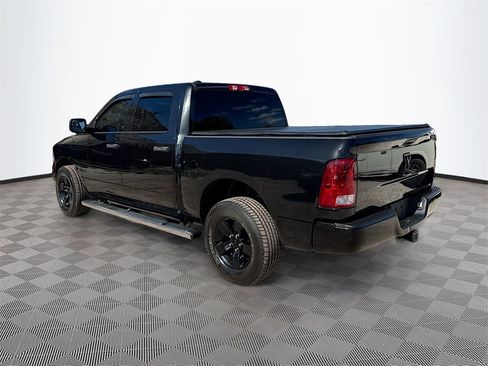 Used 2018 RAM 1500 Express image 8