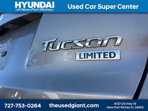 Used 2011 Hyundai Tucson Limited image 5