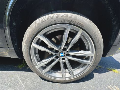 Used 2015 BMW X5 xDrive50i AWD/4WD image 25