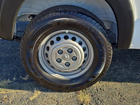 Used 2025 RAM ProMaster 2500 w/ Safety Group image 5