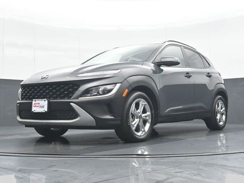 Used 2023 Hyundai Kona SEL AWD/4WD image 26