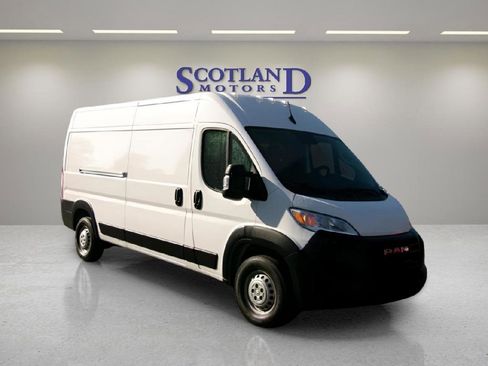 Used 2025 RAM ProMaster 2500 image 4