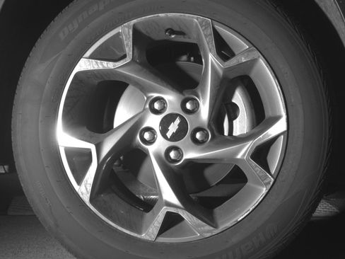 Used 2025 Chevrolet Trax LT w/ LT Convenience Package image 13