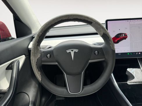 Used 2021 Tesla Model Y Long Range AWD/4WD image 12