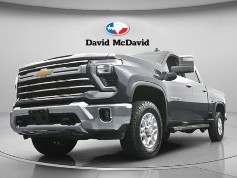 Used 2024 Chevrolet Silverado 2500 LTZ image 28