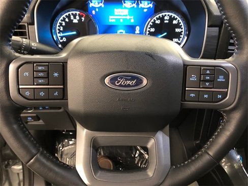 Used 2022 Ford F150 XLT w/ Equipment Group 302A High image 17