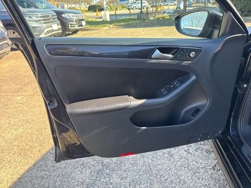 Used 2014 Volkswagen Jetta GLI Edition 30 image 16