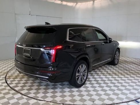 Used 2024 Cadillac XT6 Premium Luxury w/ LPO, Floor Liner Package FWD image 3