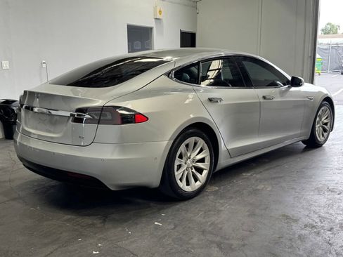 Used 2016 Tesla Model S 75 image 4