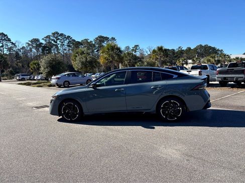 New 2026 Nissan Sentra SR w/ SR Premium Package image 33