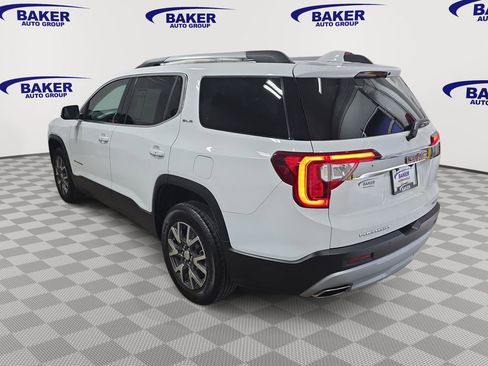 Used 2023 GMC Acadia SLE w/ Driver Convenience Package image 7