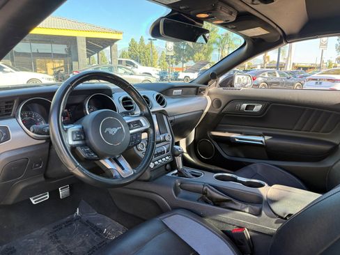 Used 2023 Ford Mustang Premium image 15