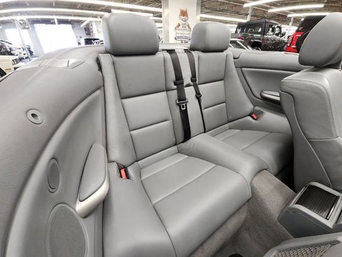 Used 2006 BMW M3 Convertible image 28