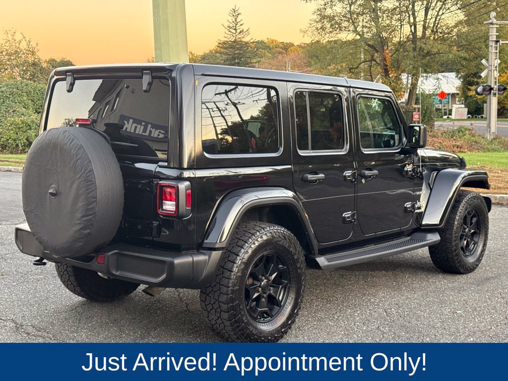 Used 2019 Jeep Wrangler Unlimited Sahara w/ Cold Weather Group AWD/4WD image 7
