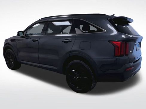 Used 2021 Kia Sorento S w/ Panoramic Sunroof Package image 6