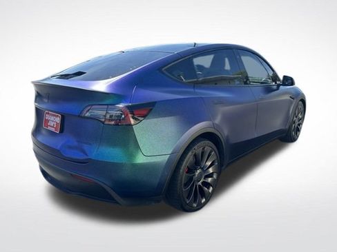 Used 2022 Tesla Model Y Performance AWD/4WD image 3