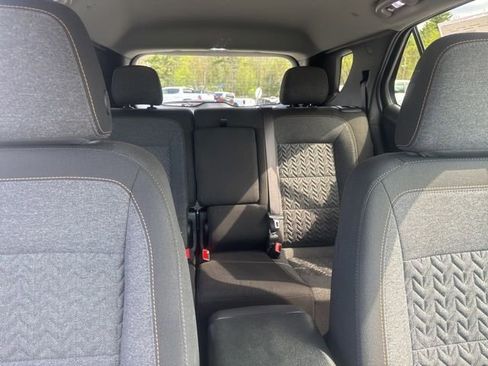 Used 2024 Chevrolet Equinox LT AWD/4WD image 38