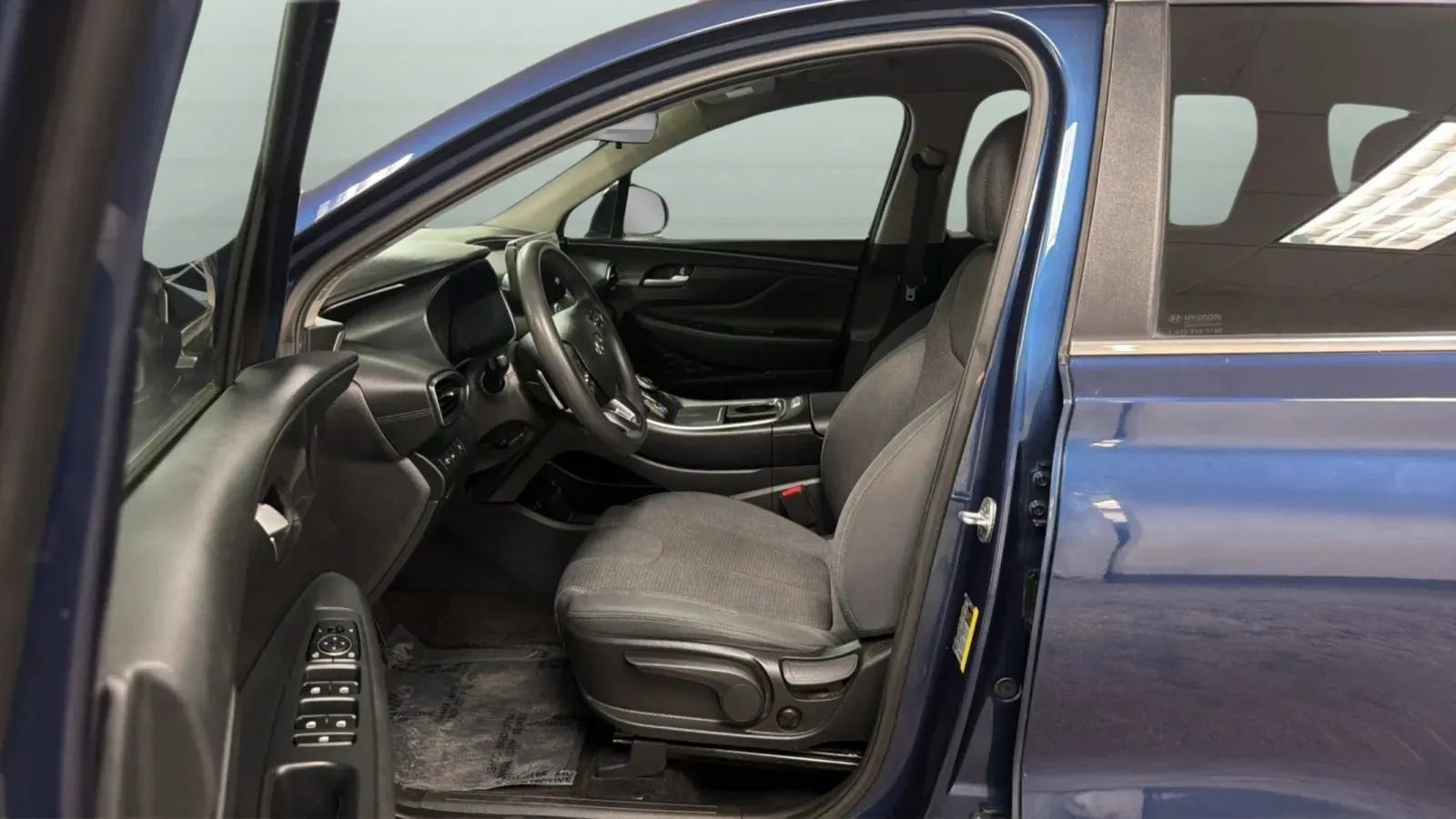 Used 2021 Hyundai Santa Fe SE FWD image 20