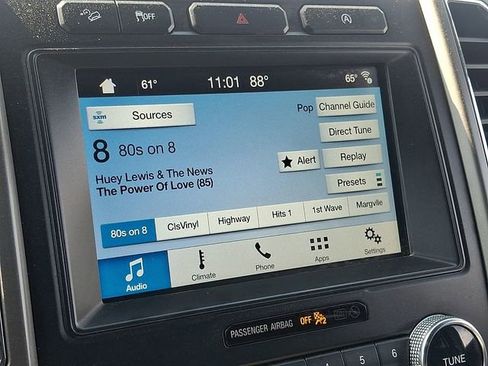 Used 2019 Ford Expedition Max XLT image 17