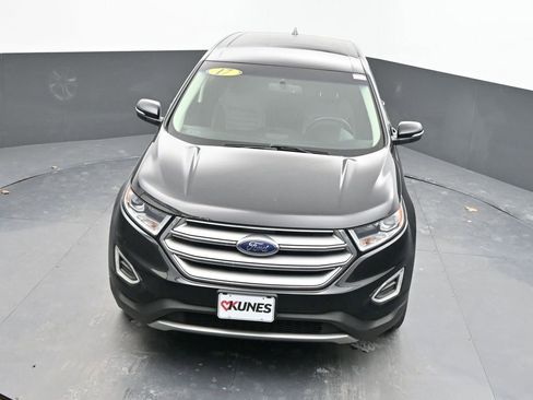 Used 2017 Ford Edge SEL w/ Equipment Group 201A AWD/4WD image 38