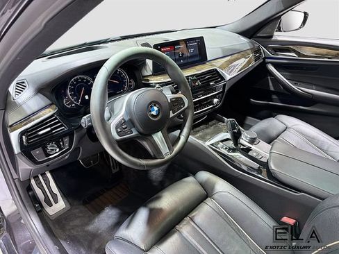Used 2018 BMW 540i w/ M Sport Package RWD image 10