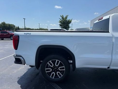 Used 2022 GMC Sierra 1500 Pro w/ Sierra Value Package AWD/4WD image 4