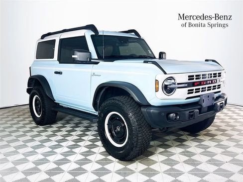 Used 2024 Ford Bronco Heritage Edition AWD/4WD image 1