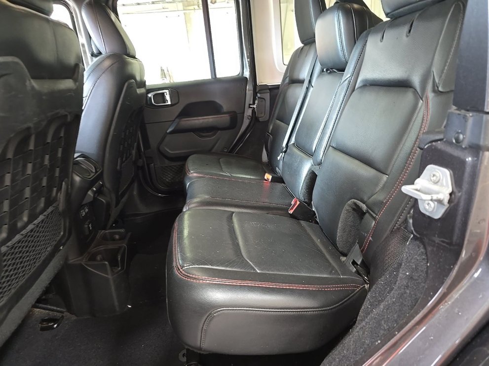 Used 2019 Jeep Wrangler Unlimited Rubicon AWD/4WD image 29