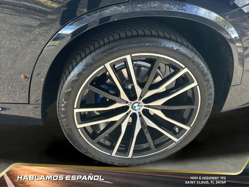 Used 2022 BMW X5 sDrive40i w/ M Sport Package image 11