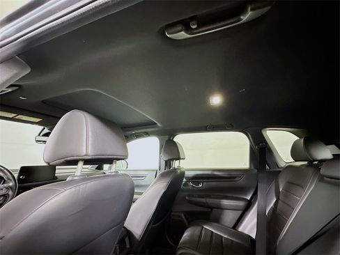 Used 2025 Honda CR-V Sport-L image 12