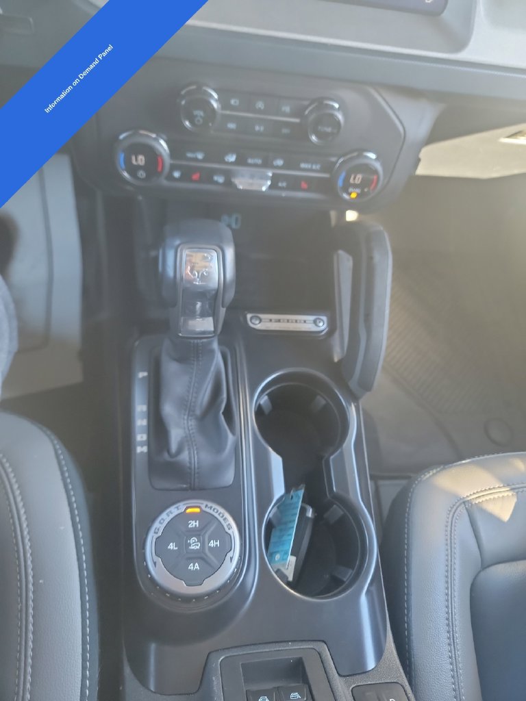 Used 2024 Ford Bronco Outer Banks AWD/4WD image 19