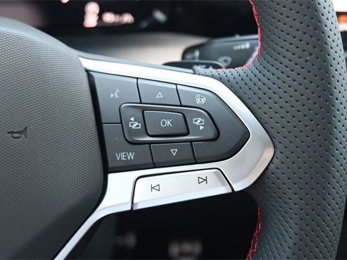 New 2025 Volkswagen GTI Autobahn image 11