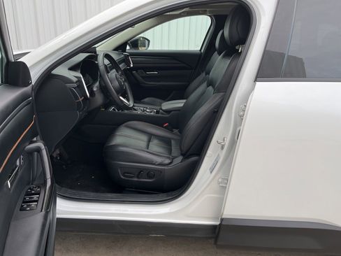 Used 2023 MAZDA CX-50 AWD 2.5 S w/ Premium Plus Pkg image 8