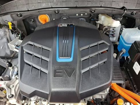 Used 2023 Hyundai Kona SE FWD image 27
