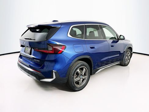 Used 2025 BMW X1 xDrive28i image 9
